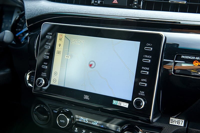 Toyota Hilux 2023 giá lăn bánh, trả góp, khuyến mãi mới nhất